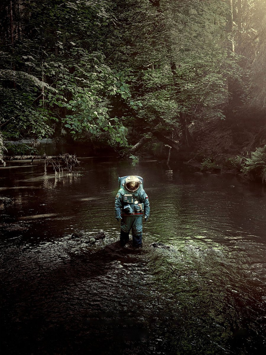 OnlySecre's tweet photo. watch Spaceman(2024) on Netflix 10/10 https://t.co/Qlppf649KB