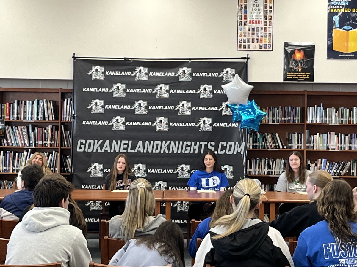 JHorne_KHS's tweet photo. Congratulations to our Knights Competing at The Next Level on this National Signing Day. #Knightway https://t.co/zyAIaHNHkN