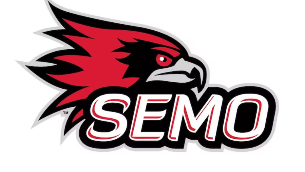 soulo_2's tweet photo. Blessed to receive An Offer from SEMO!!!🔴⚫️
@Coach_QuinJones 
@SEMOfootball 
@RecruitDevils 
@AL7AFootball 
@247Sports https://t.co/QQi00VcgbR