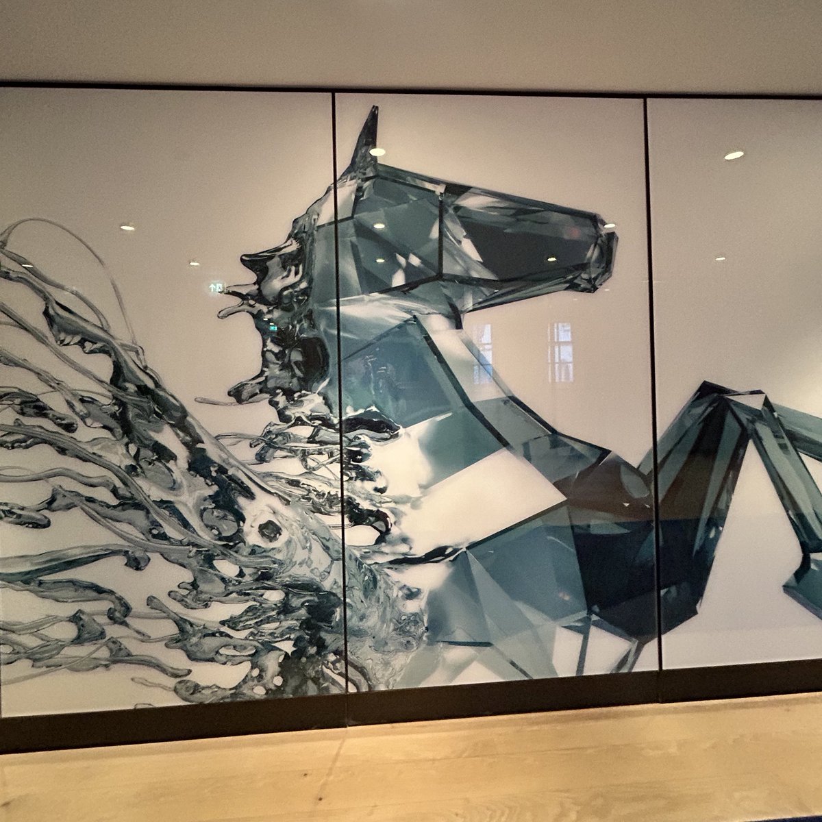 A pleasure to speak as part of the Established Barristers programme <a href="/TheInnerTemple/">The Inner Temple</a> - examining the key recent UKSC decision on psychiatric harm.

Great to meet barristers, students and even some of legal twitter!

Thank you to the organisers, and to <a href="/BagotBriefs/">Charles Bagot KC</a> for chairing!