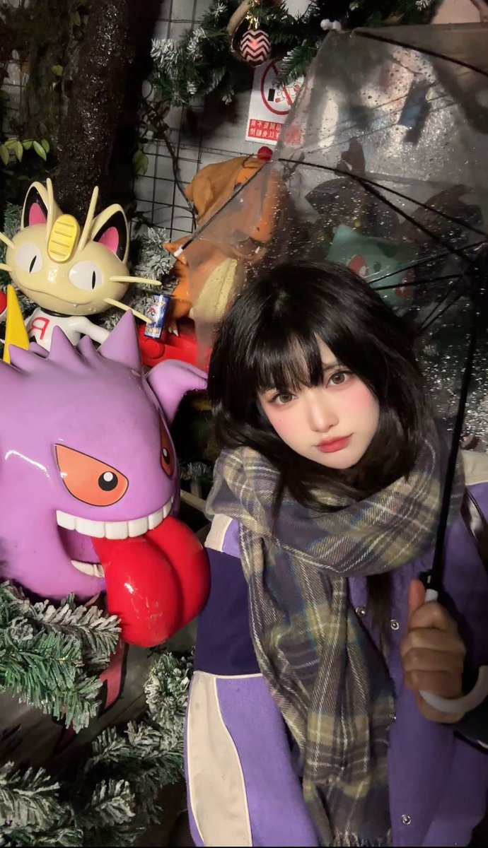 #Pokemon 😈☔️
偶遇Gengar💜 https://t.co/WsGZCInjFG