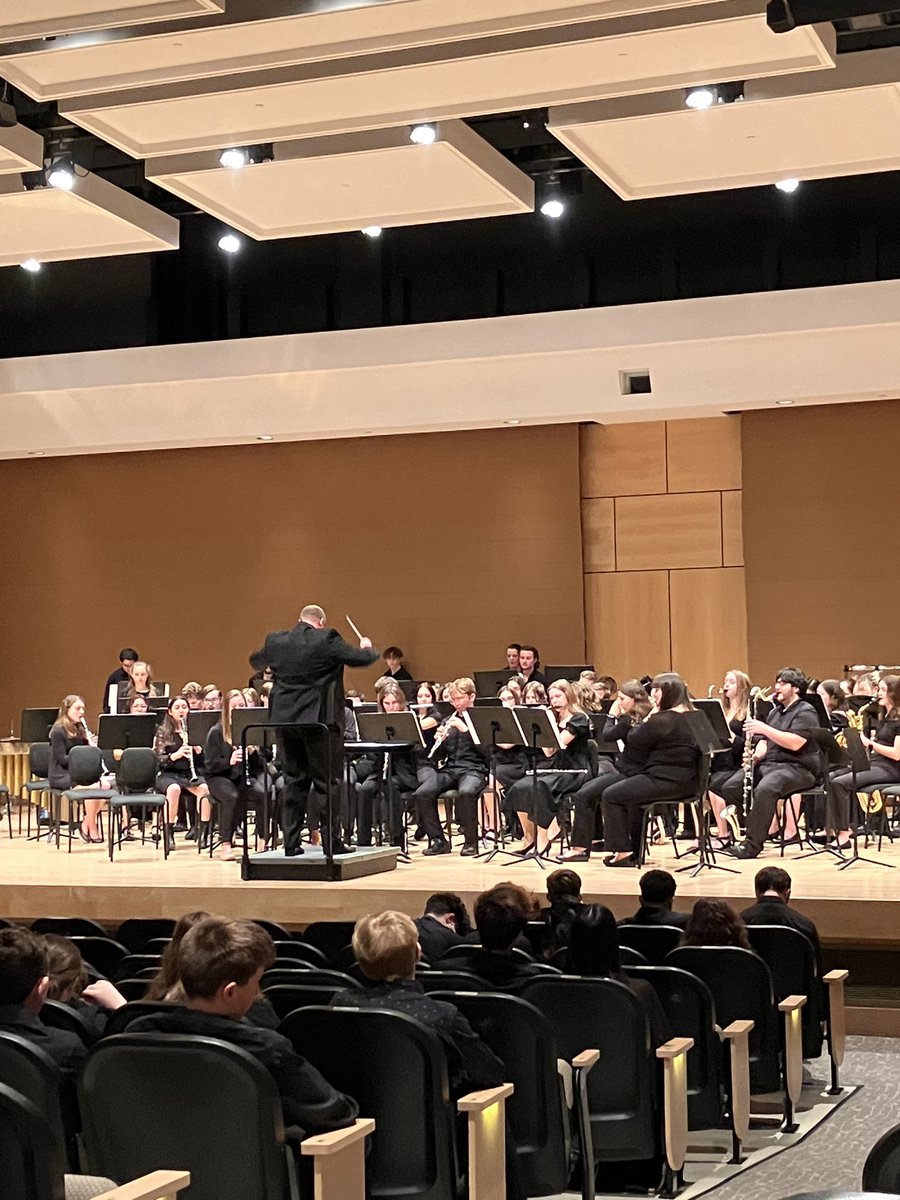 cedarcrestband's tweet photo. GREAT work by the Concert and Symphonic Bands at the #LLMEA Music Performance Assessment! Straight 1 Superior for both groups. These kids are working hard playing great rep! Next MPA is at home in April!#Excellence #FalconPride #mpa #adjudication https://t.co/AiXsPNfYCd