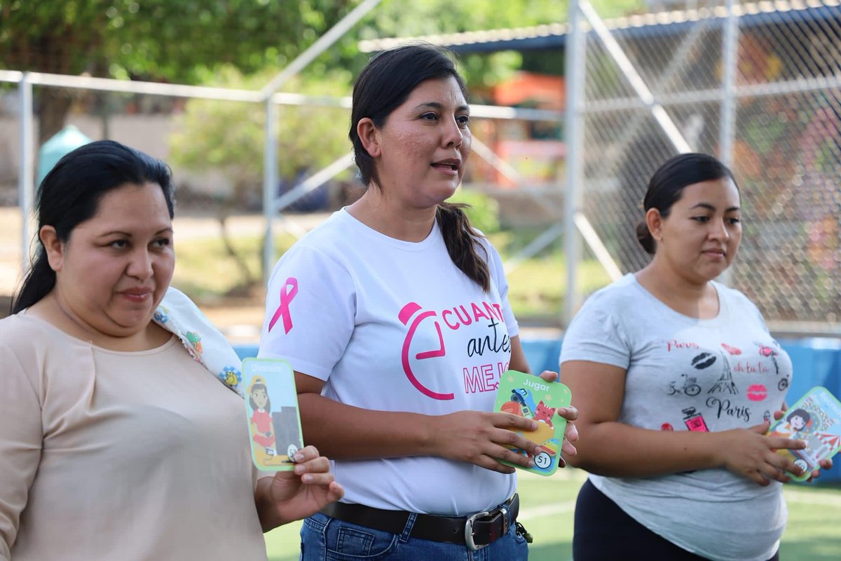 MsacacoyoSv's tweet photo. Hoy se llevó a cabo jornada del Círculo de Familia de Buena Vista con la implementación del programa Felix y Susana, Educación para la Sana Convivencia con el tema Mis derechos y responsabilidades. https://t.co/3gXMUhAL2w