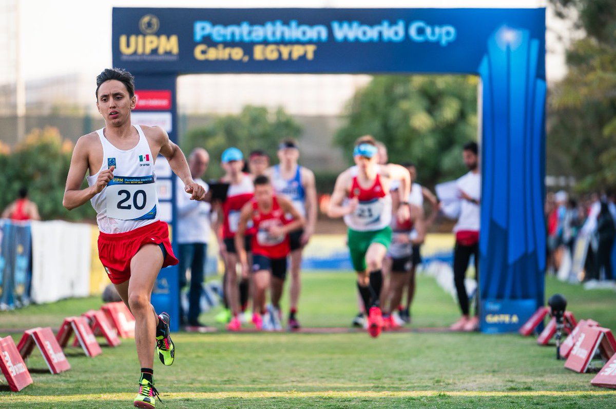 ¡A semifinales!
El pentatleta mexicano @Emihernandezofi avanzó en la ronda clasificatoria de la 1ª Copa del Mundo 2024 de la UIPM en El Cairo, donde acumuló 1077 puntos y lideró el grupo C. Mañana disputará su pase a la final.

#TodosSomosOlímpicos