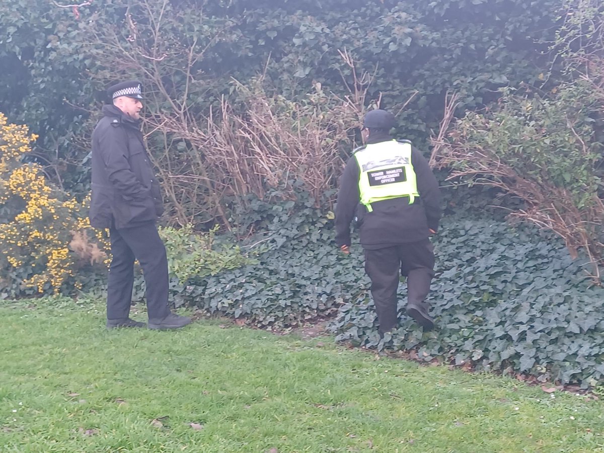 Tower Hamlets Police tweet media