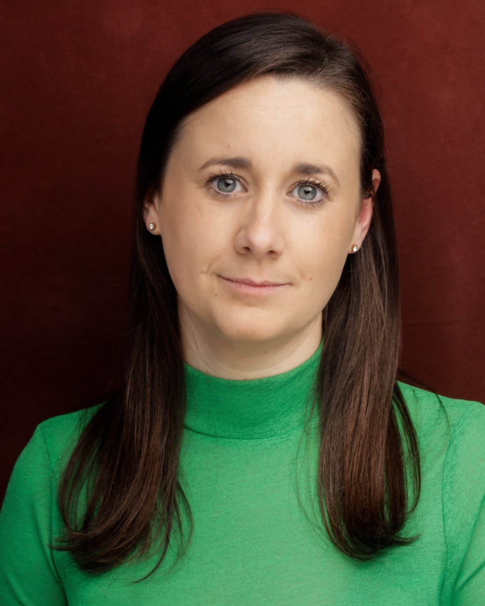 New headshots!! Thank you so much to #KirillKozlovPhotography #headshots