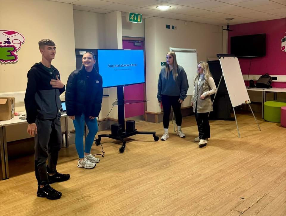 Rcitybelfast's tweet photo. 🌟Great night with our year 2 as they took time to present their findings on group research projects they have been working on as part of Foroige Module 2! 

🙌It was brilliant to see the effort put in by all in creating their presentations, well done team!
￼
#RCity #Foroige https://t.co/Loj5BKmfAg
