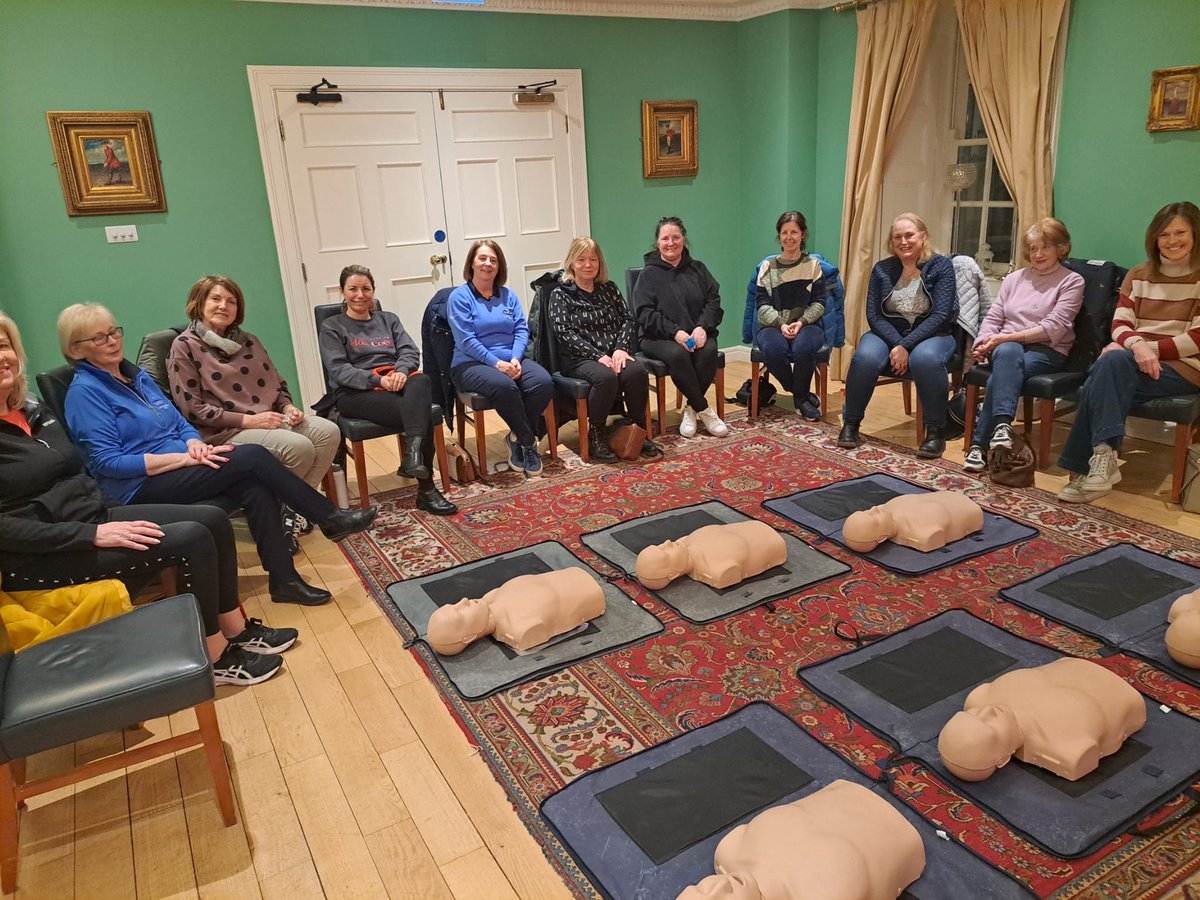 CfrMalahide's tweet photo. One of our members, Declan, recently carried out two CPR training sessions for a total of 23 lady members of @roganstowngolf.

The one hour training sessions were based on the Hands for Life programme by @Irishheart_ie and covers:

1/3 https://t.co/KrNepBzWfn