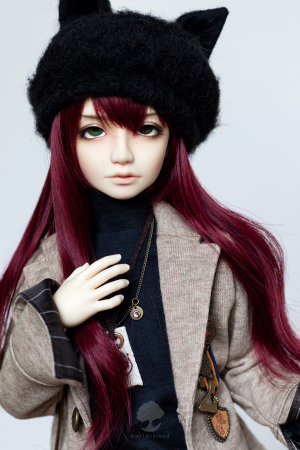 worldruined's tweet photo. fuzzy hat
__________________________
Jocelyn is a Heart sculpt by #annaqueen; faceup by #annaqueen
coat : @plus_dress
turtleneck & shorts : @sow26242403
hat : @007_line
necklace : @NITARO2
horn : @hsb_doll
__________________________
thank you~ https://t.co/2gjUGb52Xk