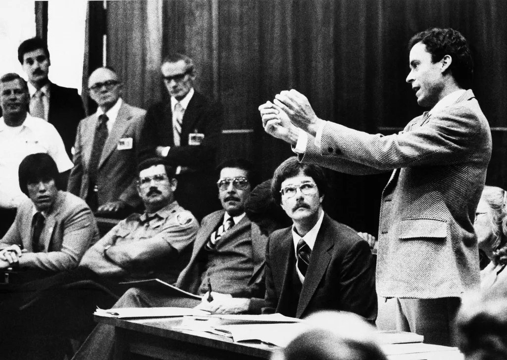 "Mr. Bundy has an incapacity to recognize the significance of the evidence held against him." Dr. Emanuel Tanay, psychiatrist and defense expert during Ted's first Florida trial.  #TedBundy #psychopath #serialkiller #ChiOmegaTrial #DunwoodyTrial