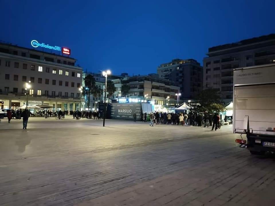 D_GiambattistaM's tweet image. Bagni di Fogna a Pescara 
44 gatti per #Marsilio