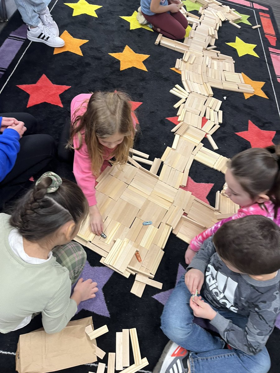 Fulmar Road K-5 STEAM tweet media