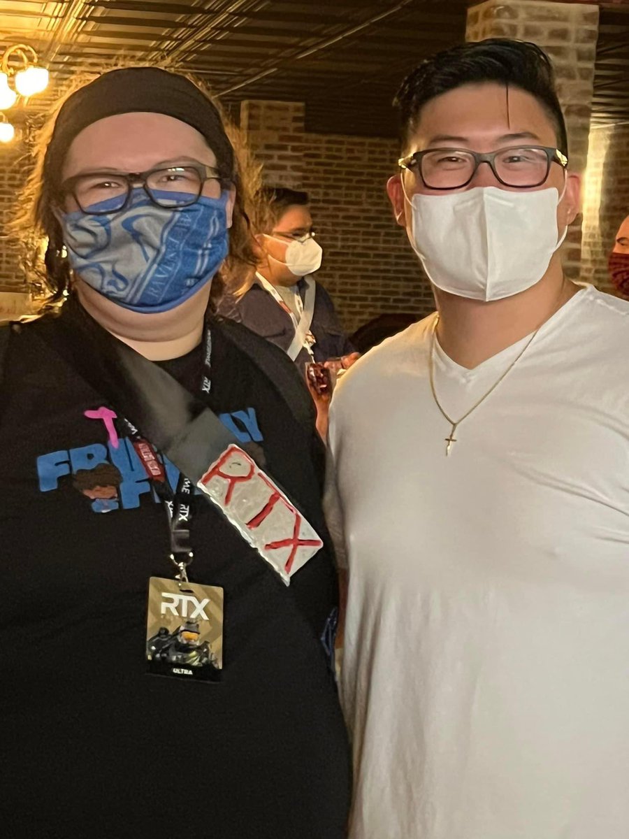 masterofpsych17's tweet photo. Thanks for the memories @RoosterTeeth 

RTX part 4/?
@KatTDooley 
@DefinedByKy 
@TheLoeJeez 
@Dogbark_Michael https://t.co/Ziq6VzumvQ