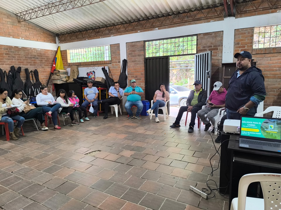 Alcaldía Municipal de California tweet media