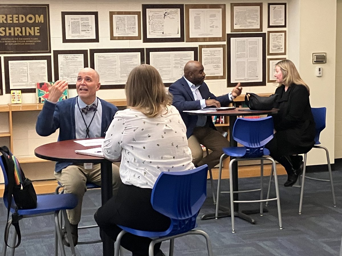 Plummer_FTPS's tweet image. The first of many events to support Aspiring Teachers. The event was a wonderful collaboration among our FTPS colleagues. @MrCohenHSC_FTPS @SGS_FTPSchools @FHS_FTPSchools @ASCI_FTPSchools @MrSheffrin_FTPS @InstTechFTPS @WNews_FTPS @Bousellam_FTPS