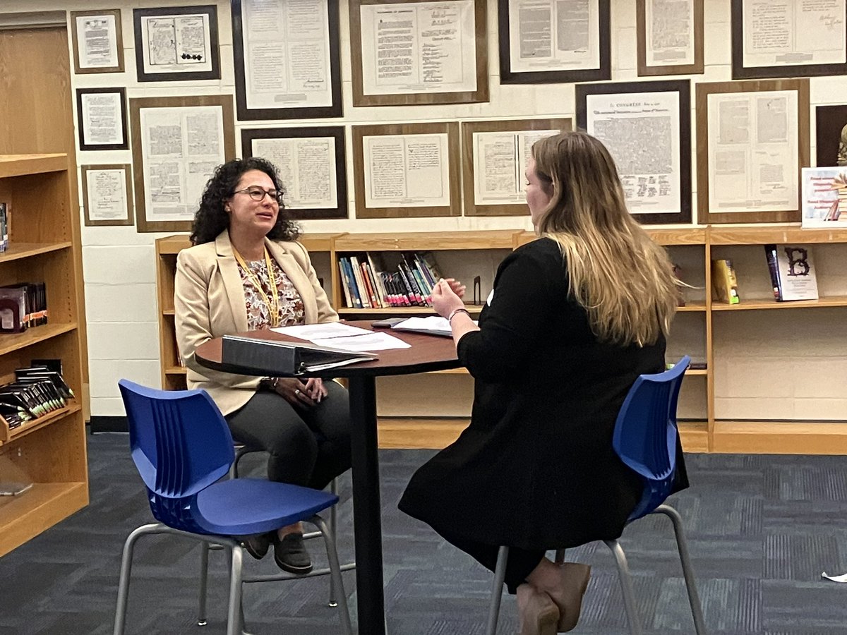 Plummer_FTPS's tweet image. The first of many events to support Aspiring Teachers. The event was a wonderful collaboration among our FTPS colleagues. @MrCohenHSC_FTPS @SGS_FTPSchools @FHS_FTPSchools @ASCI_FTPSchools @MrSheffrin_FTPS @InstTechFTPS @WNews_FTPS @Bousellam_FTPS