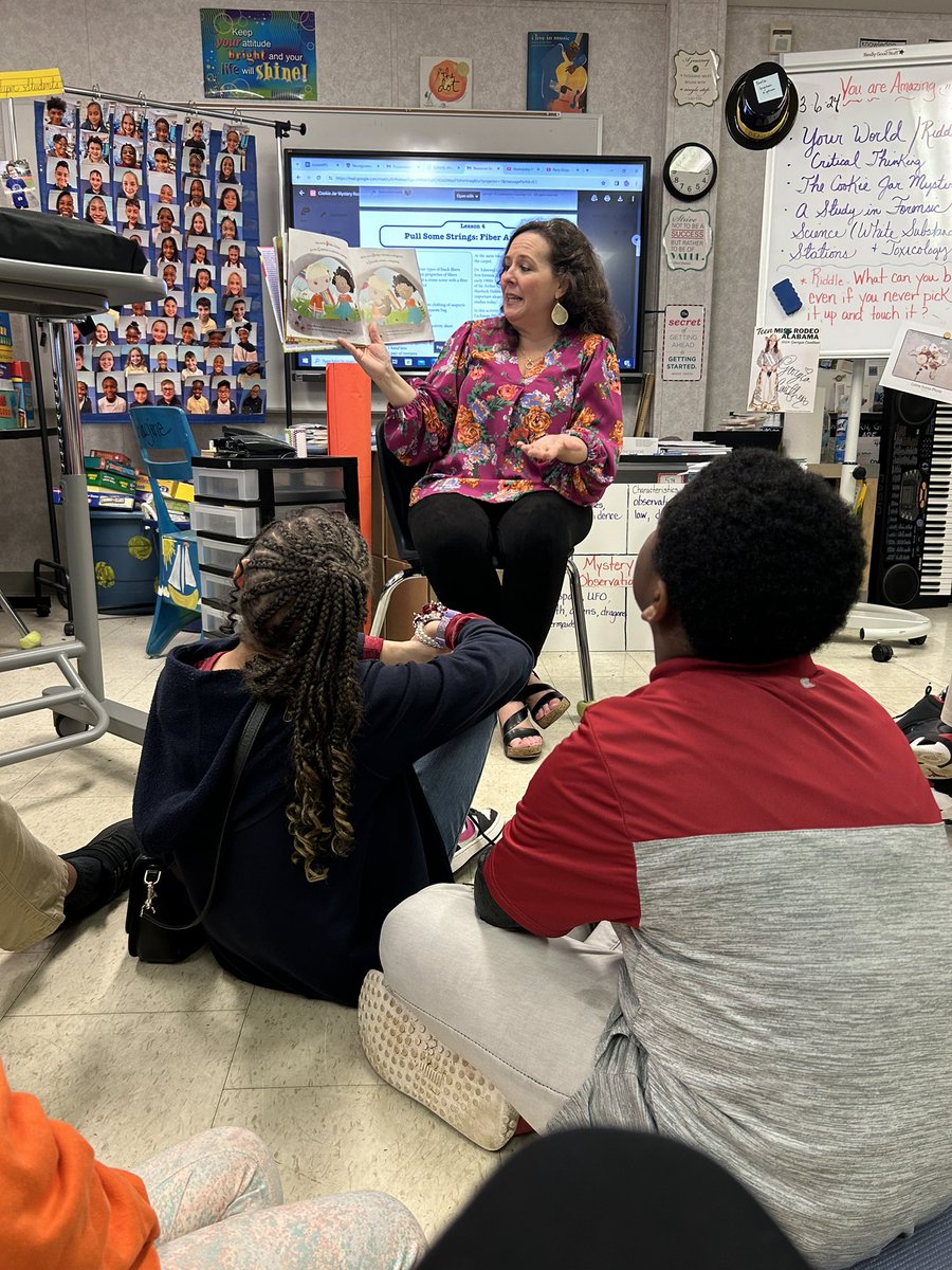 One of our community partners in education (Ms. Cami Culpepper- Frazer Church Children’s Director) came to read to our Dalraida QUEST class today in honor of Read Across MPS. Thank you for supporting our students and teachers! YOU make a difference!❤️📚