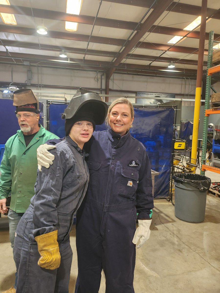 Jennifer Lanz tweet media