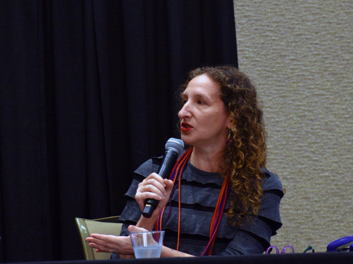 How is #computationalthinking intertwined with AI? That's what Amber Oliver of the Robin Hood Learning + Tech Fund asked audiences at #SXSWEDU this year. Joined by Diane Levitt @cornell_tech and Wyman Khuu @KIPPNYC, they dove into the implications of AI on the future of school.