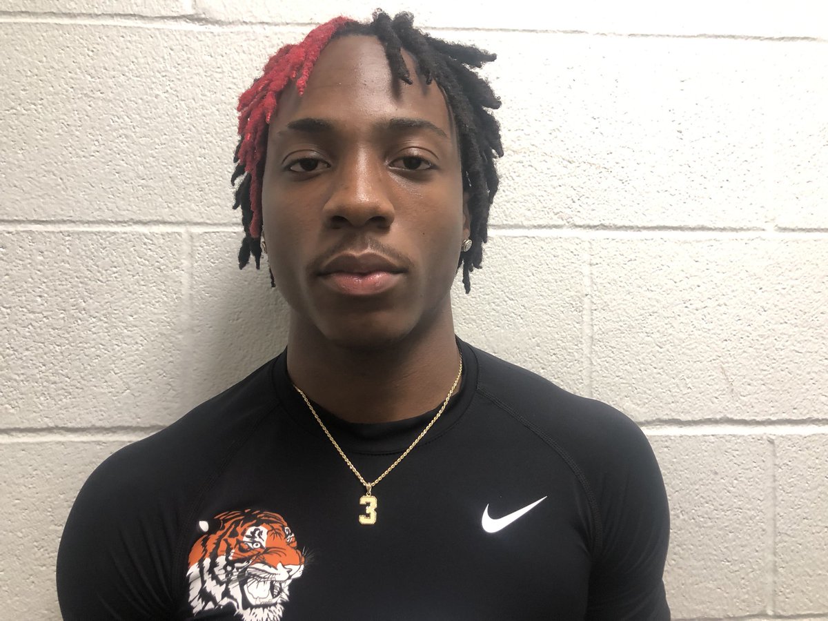 2025 Lancaster ATH JaQuavius Pipkin has made the move out to receiver. Expected to be one of Lancaster’s top playmakers. @TheCoachPaul7 | @LancasterFBwebo | @KWhitley20 | @JaquaviusPipkin