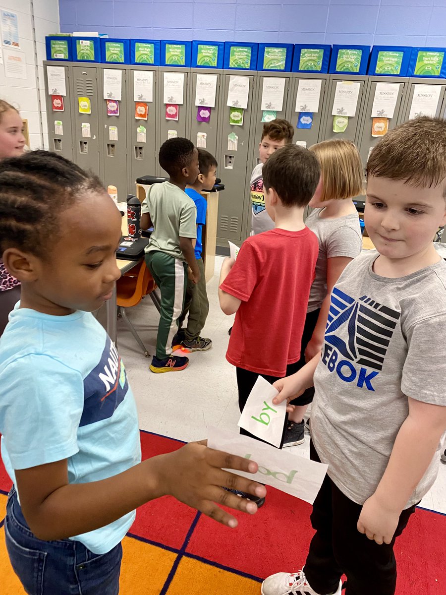A little quiz-quiz-trade today to practice y, AKA the “chameleon” letter…@NatcherElem