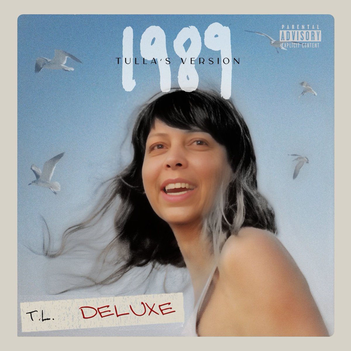 ReputadaRecords's tweet photo. Surpresa! 1989 (Tulla's Version) [Deluxe) está chegando em 15/03 em todas as plataformas de streaming com 6 faixas inéditas! 

A continuação do álbum, vem sendo produzida desde o lançamento do Taylor's Version em 2023. 

Faça já o pre-save em: https://t.co/mHnRwA3I1J https://t.co/lEm53Jr3qz