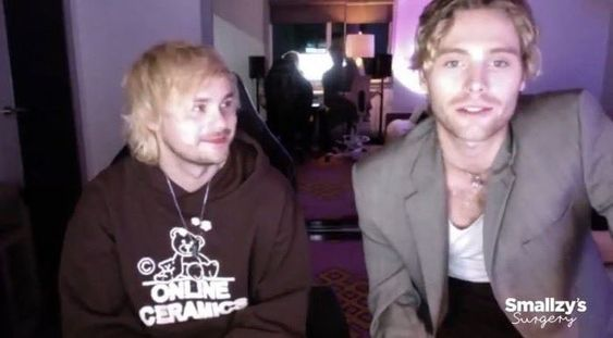 boy i just wanna be yours, wanna be yours, inside your dreams tonight