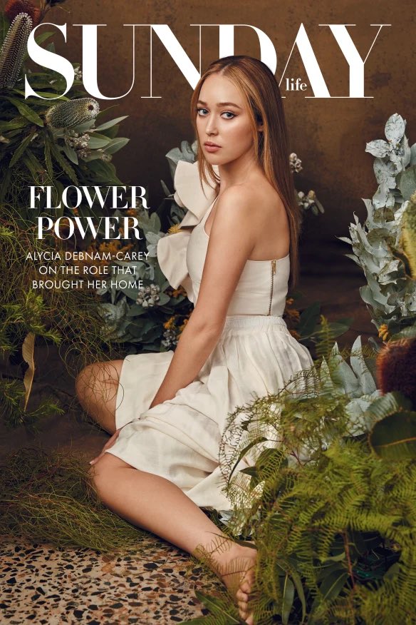 flaneryflowers's tweet photo. im so proud of her, for everything she achieved, she deserves the recognition she’s getting. shining star ✨ https://t.co/6KwXktEX8v