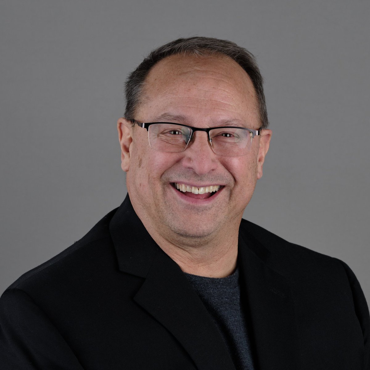 vanhoosenvideo's tweet photo. #NewProfilePic https://t.co/Ft7WwmtgSC