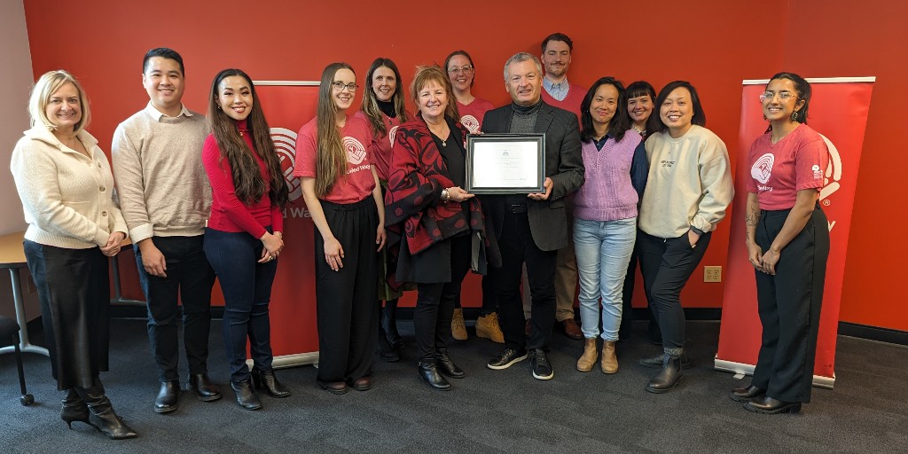 Today, our Food Security team & CEO Michael McKnight received the Sharon Martin Community Development Award from @PHA_BC in recognition of the work of @UnitedWay_BC Regional Community Food Hubs. Working together, we are creating healthier communities: bit.ly/470fqdm