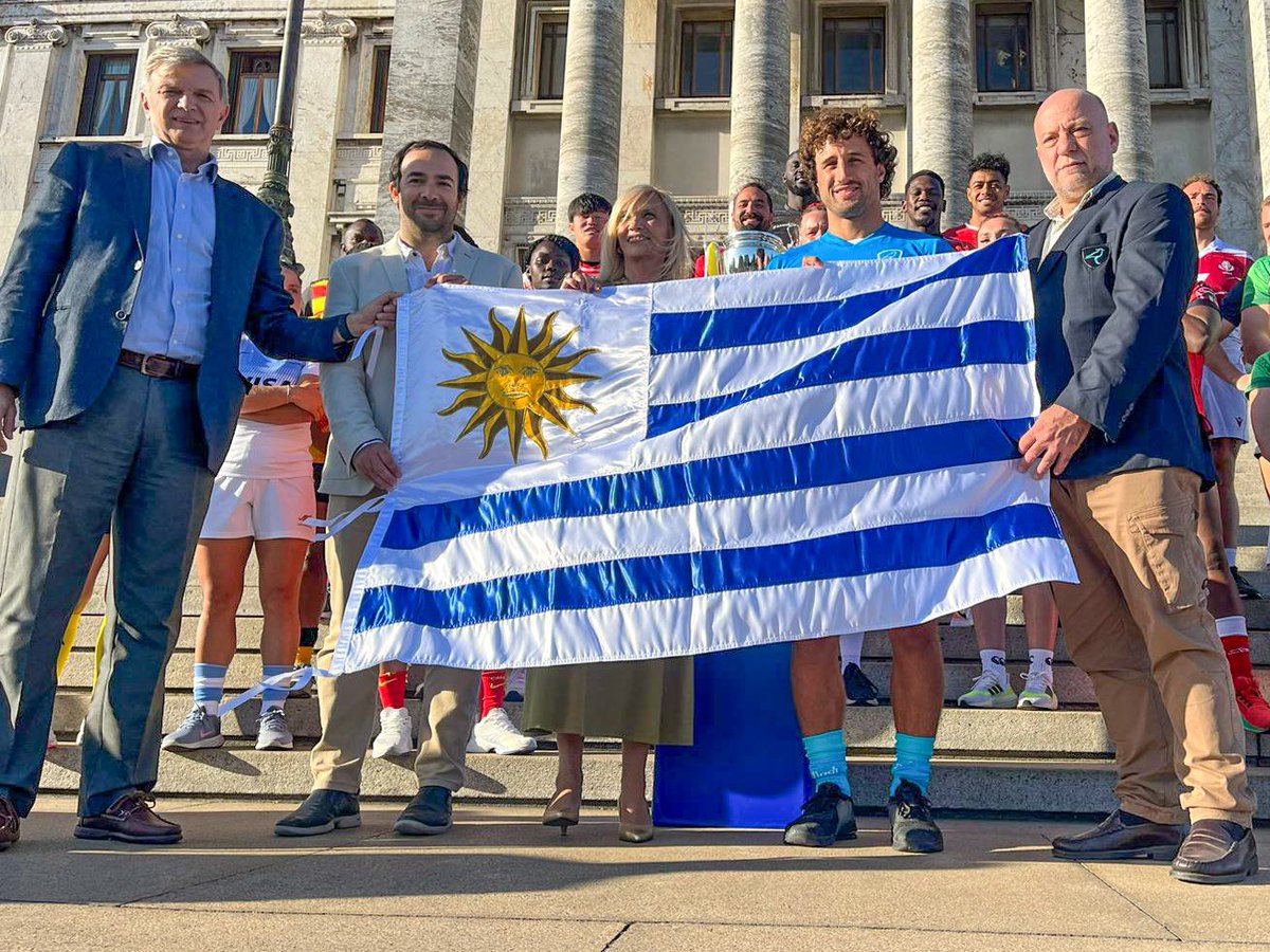🏉Este miércoles, en el Palacio Legislativo @Parlamento_UY se llevó a cabo la foto de capitanes previa al inicio del World Rugby Challenger 2024, instancia que marcó también el lanzamiento oficial del torneo que se llevará a cabo en el Estadio Charrúa de Montevideo entre el 8, 9…