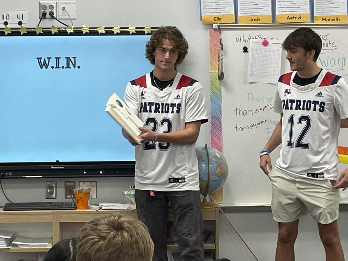 3rd grade @AFESStars Ss absolutely LOVED their visit from <a href="/AFHS_mlax/">Apex Friendship Mens Lacrosse</a> to celebrate #ReadAcrossAmericaWeek   Bonus points for one of the HSers being a former student of <a href="/SojkaScholars22/">Lauren Maloney Sojka</a> #ThirdStarsToTheRight and straight on to strong future readers and leaders!