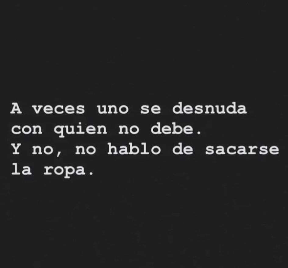 accionp0eticaes's tweet photo. 📌
A veces uno se desnuda 
con quien no debe. https://t.co/YVqdbLMZ3k