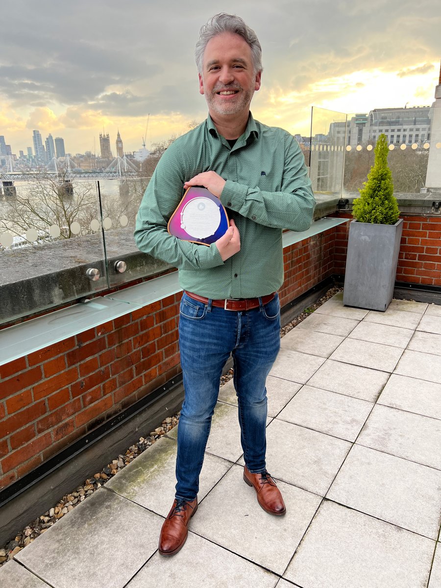 RuudNL's tweet image. Today in London we were awarded the Project of the Year Award for the Responsive Narrative Factory at the @IBCShow Accelerator!

@InfuseVideo worked together with @ezdrm, @BBCRD, @TheIET, Josh Berger, CuVo as one team. Honored and grateful for the great result and recognition!