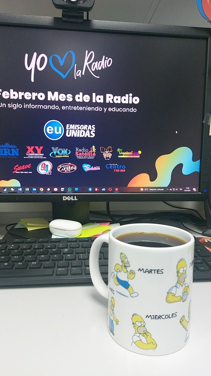 FacturasLHT's tweet image. Disfrutando de una tasa de buen café, escuchando #LHT