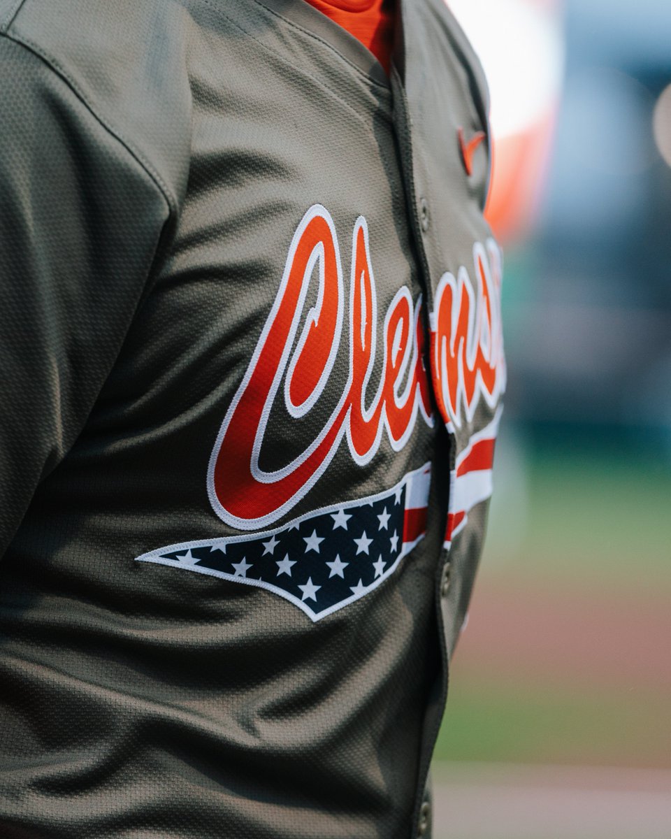 ClemsonTigers's tweet photo. A new uniform is making its debut tonight for @ClemsonBaseball under the lights of DKS! ⚾️ https://t.co/lsT393k6ew