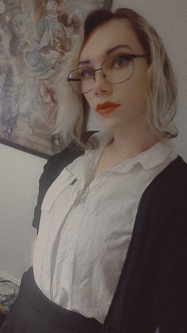 Hello class I'll be your sub for today x https://t.co/nixg5tp5o6