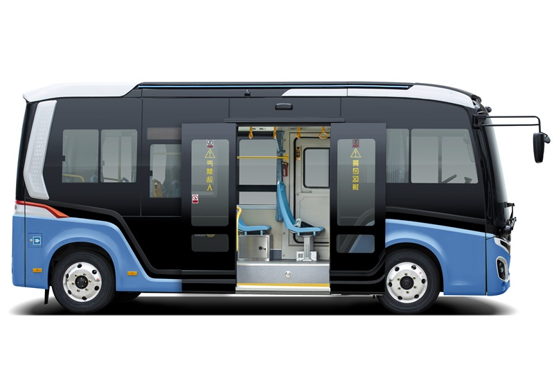 Minibús eléctrico transporte público y Food truck, 6 m.
14+1 asientos, máx 19 pasajeros. WIFI, puertos USB carga. Autonomía, 200 km con máximo de pasajeros y A/C. 250km Food Truck.