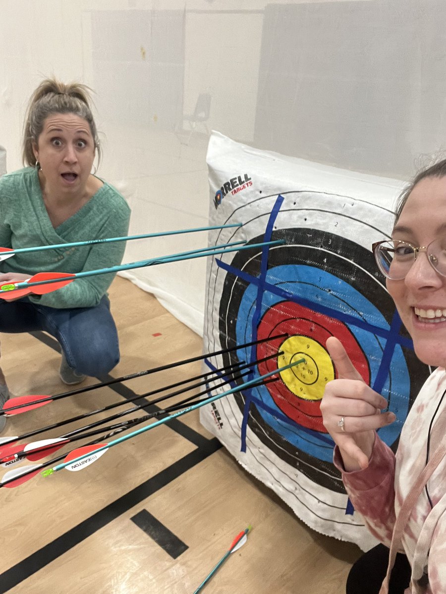Grade 4 had a blast learning archery during our afternoon PD session Tuesday!