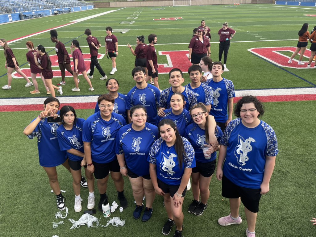 Lehman Lobos Sports Medicine Program is ready to take on the Sports Medicine Olympics at Georgetown High School! Good luck Lobos!