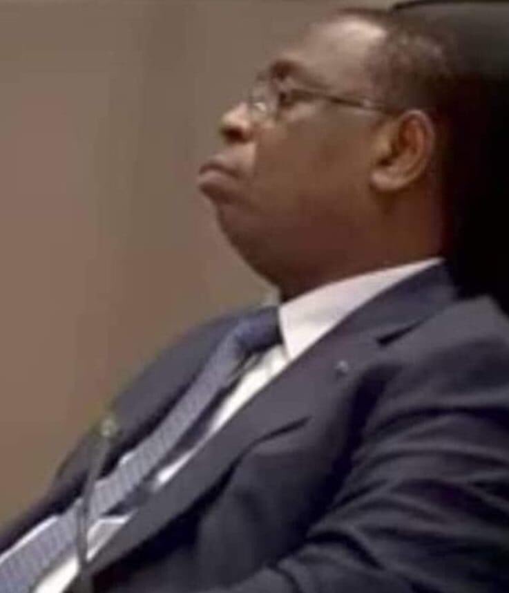 FapatrioteS's tweet photo. Son dialogue national c’était pour sa loi d’amnistie.
Mais lou loxo def loxo munako dindi
#mackygassi
#FreeSenegal https://t.co/Q0uCRxtEMH