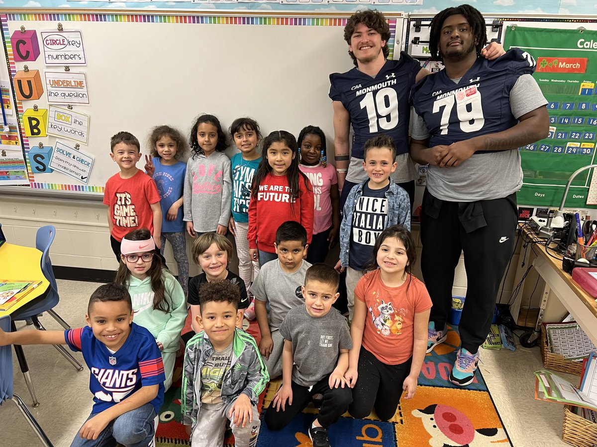 Carl Lawson tweet media