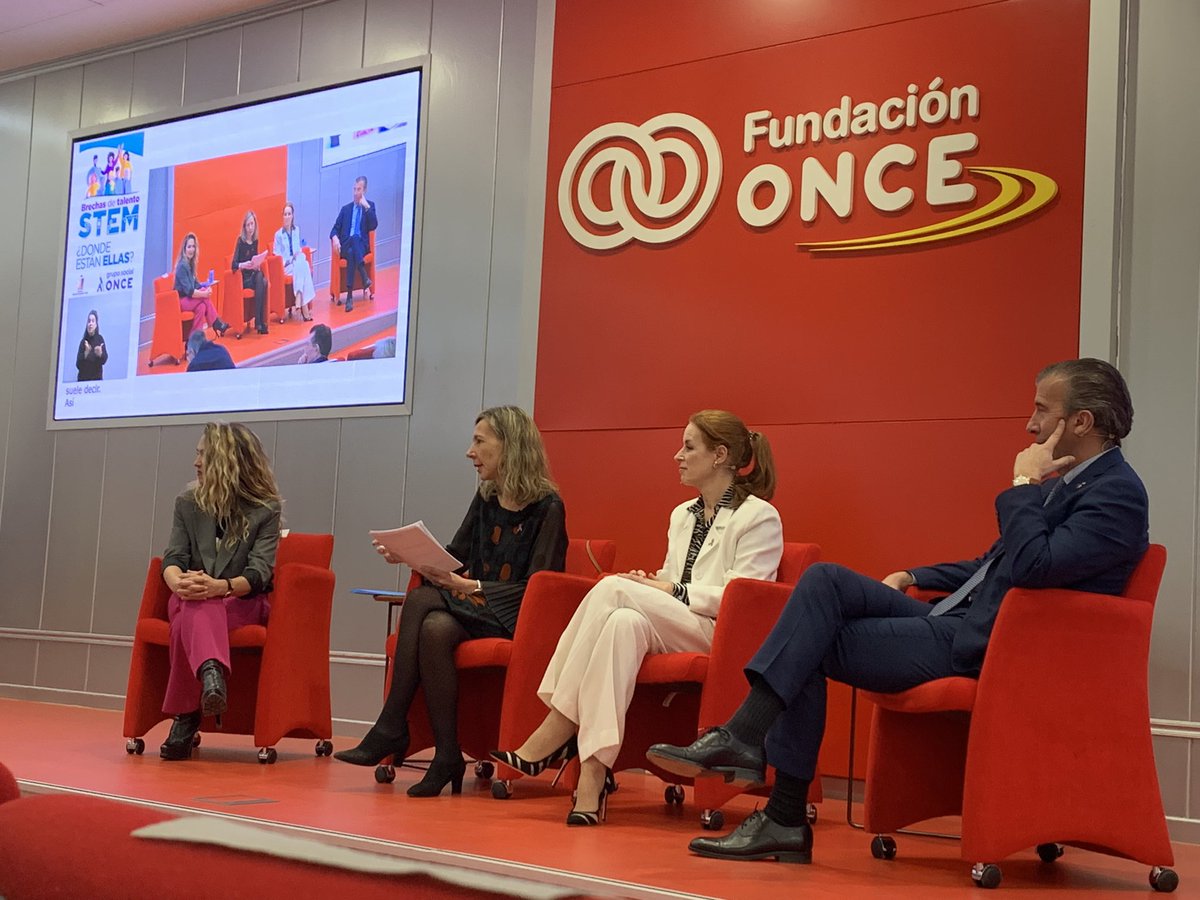 mamenmalva's tweet photo. @ONCE_oficial @Patriciasanzc @GrupoSocialONCE @SandraAlfonsoC @Endesa @Javier_deVargas @RAI_Ingenieria @LomanaGloria @5050GL *Gracias* https://t.co/IesmW3TD5q