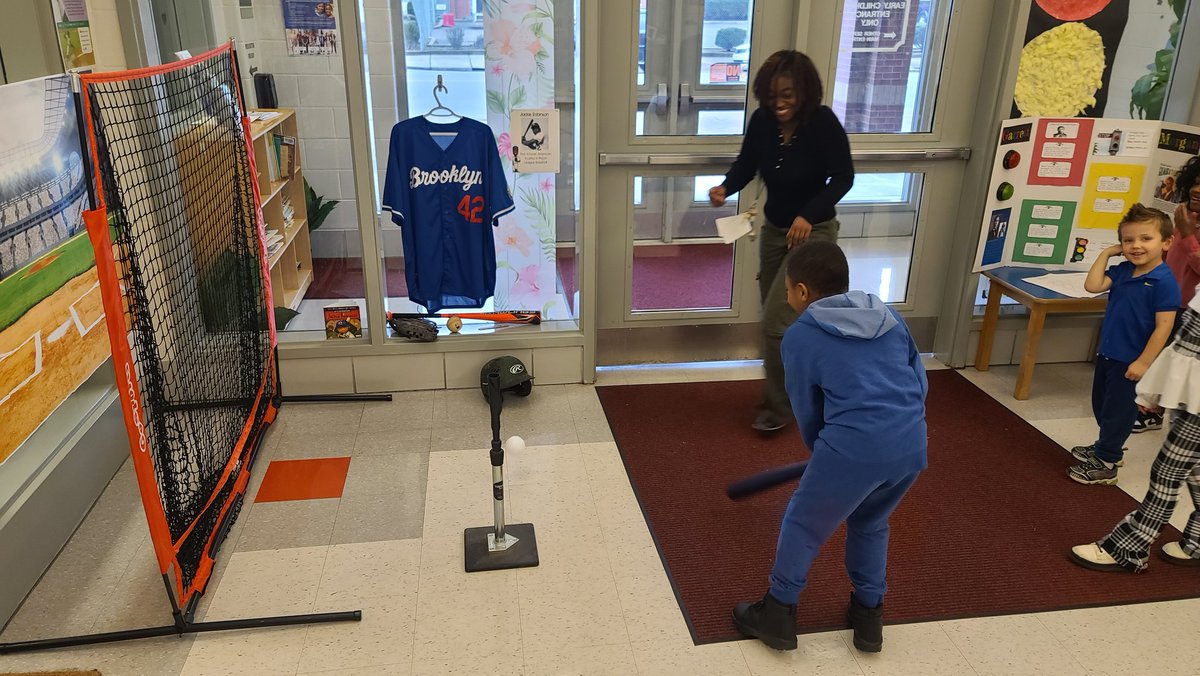 DawsonOrmanECH's tweet photo. Black History Artifact Exhibit 2024 was a SUCCESS! @JCPSEARLY @BrumbackHeather https://t.co/YiUmJXa99D
