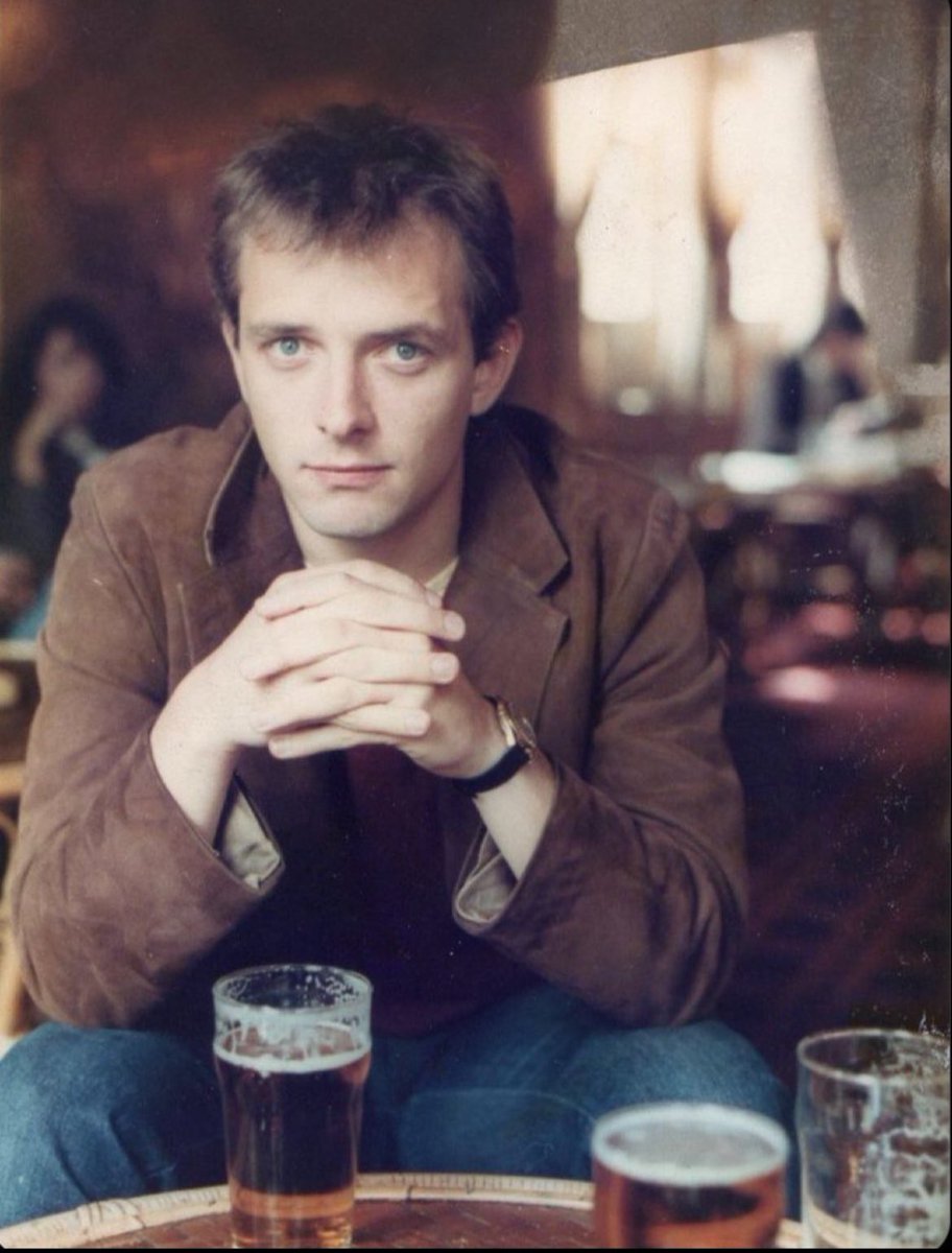 Happy birthday Rik ❤️❤️❤️ 

Rik Mayall. 7/3/58 - 9/6/14. A truly, truly  beautiful bastard who will never be replaced or forgotten. 

If you do one thing today RETWEET this and let’s get this legend trending and show our ‘heavenly birthday’ love. ❤️❤️❤️❤️ #RikMayall