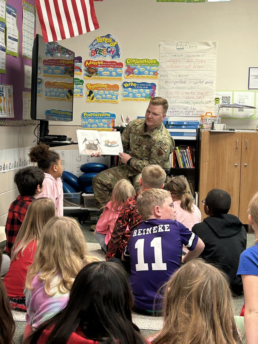 PattyWenn's tweet photo. Read Across America Week brought @Offutt_AFB Security Forces to our classroom and school. We enjoyed the books and all the wonderful answers to our questions about the Air Force! Thank you for spending time with us and serving our country so proudly! @FVFirebirds1 https://t.co/yt4RqdnXc7