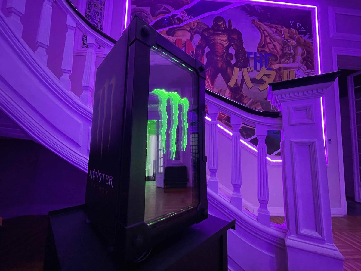 ¡Tenemos más energía! Damos la bienvenida a <a href="/MonsterEnergyMx/">Monster Energy Mex</a> como la bebida oficial de Battler Universitario en la división COD Mobile. Esta nueva alianza es un hito importante para nuestra comunidad.

#MonsterEnergy #Alianzas #BattlerEsports #BattlerUniversitario