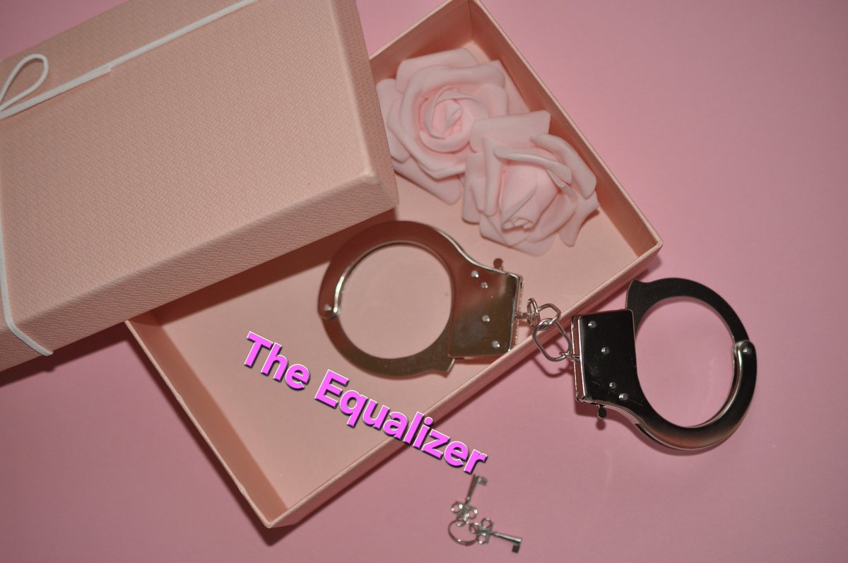 Bloom_Ages's tweet photo. The tempting allure of blush pink brings anticipation for the funs of the weekend. https://t.co/hYGOEgnFri