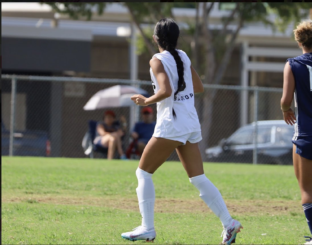 AriannaDarquea's tweet photo. @SoccerMomInt 👤Arianna Darquea 2025
⚽️Midfielder 
📚Buisness Management 
🔗 https://t.co/lM3v2NjZCl https://t.co/CCha9tMQ4N