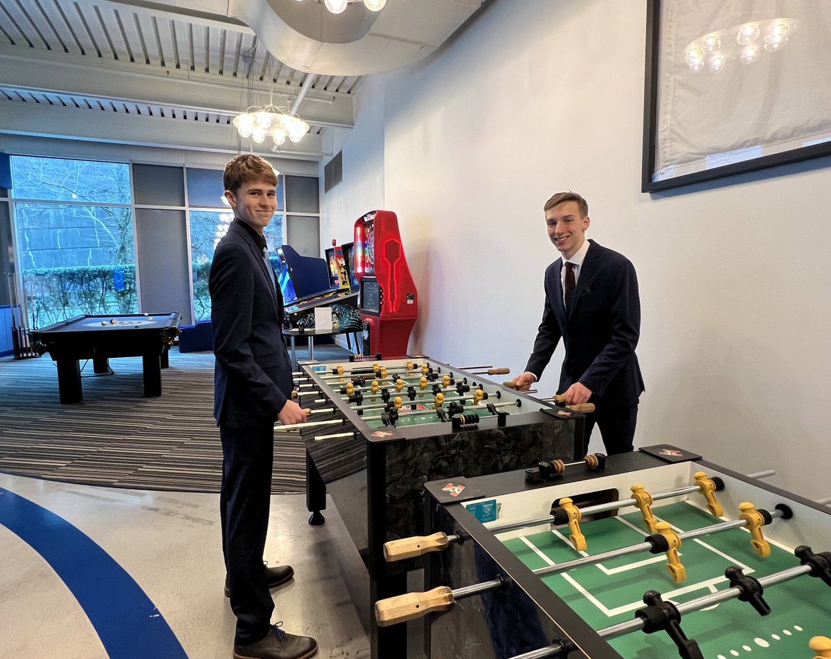I had a fantastic time at <a href="/EASPORTS/">EA SPORTS</a> with Adam &amp; Will <a href="/argyleschool/">Argyle Secondary</a> Gr 12 students in <a href="/DMA_nvsd/">Digital Media Academy</a> They had the opportunity to present their game “Inspection” store.steampowered.com/app/2742800/In… They did an outstanding job &amp; really impressed the staff! TY to Jay &amp; Kiana for mentoring them. 👏🎉